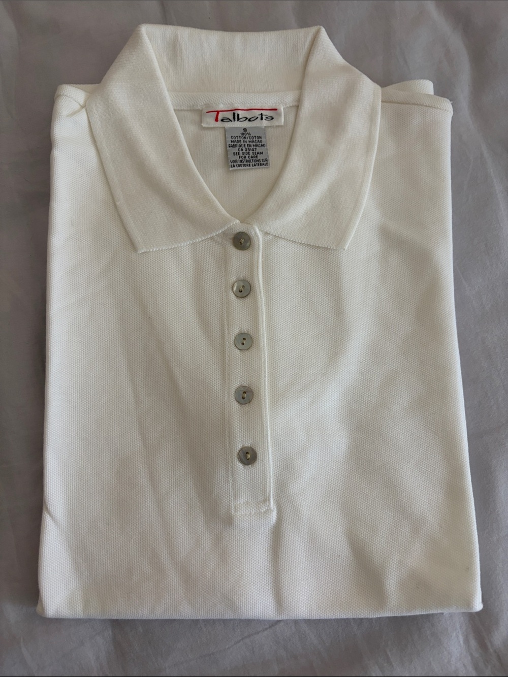 Vintage Talbots White Short-Sleeve Polo in Size small
